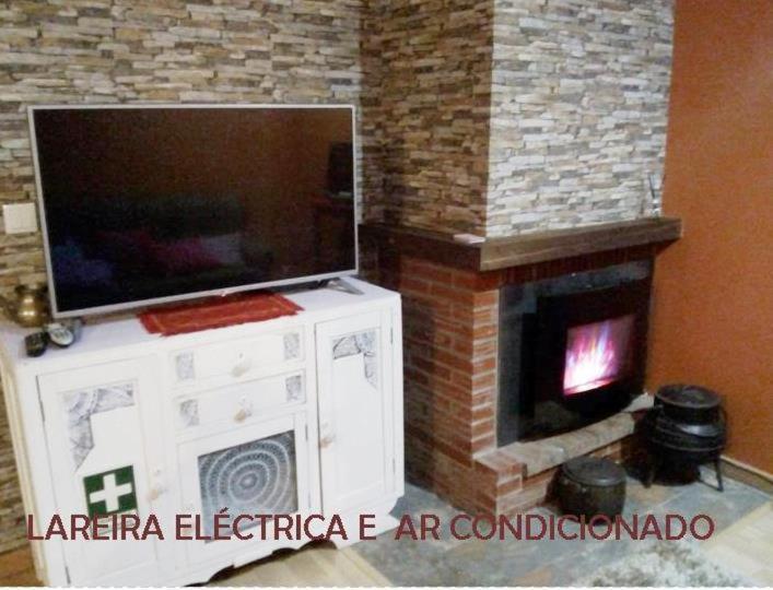 Ferienwohnung Casa Da Oliveira Milhão Exterior foto