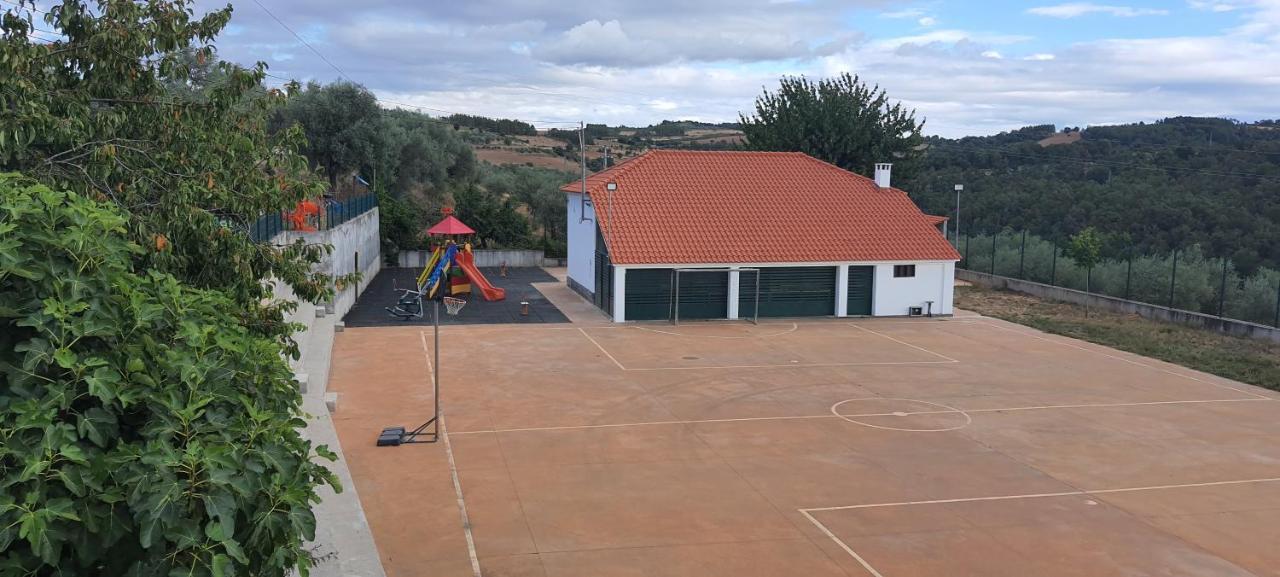 Ferienwohnung Casa Da Oliveira Milhão Exterior foto